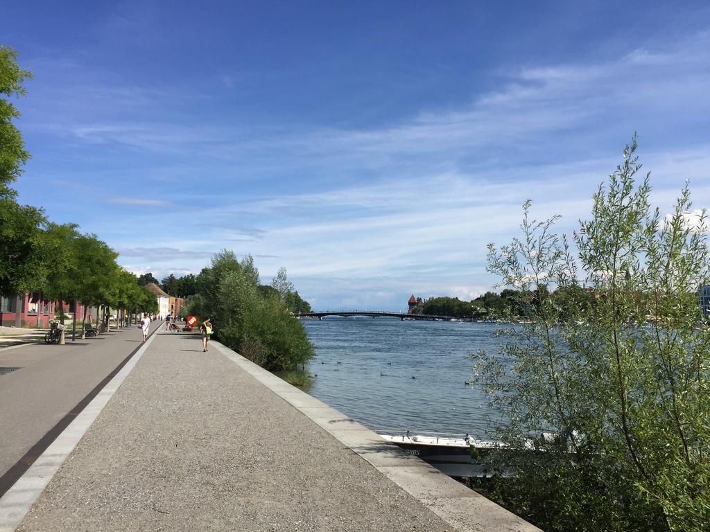 Rhein Melodie Riverview Luxury Konstanz Room photo
